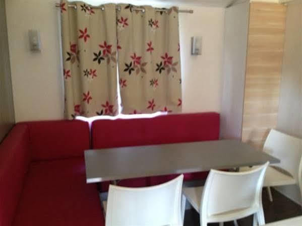 Camping Neptuno Pals Exterior foto